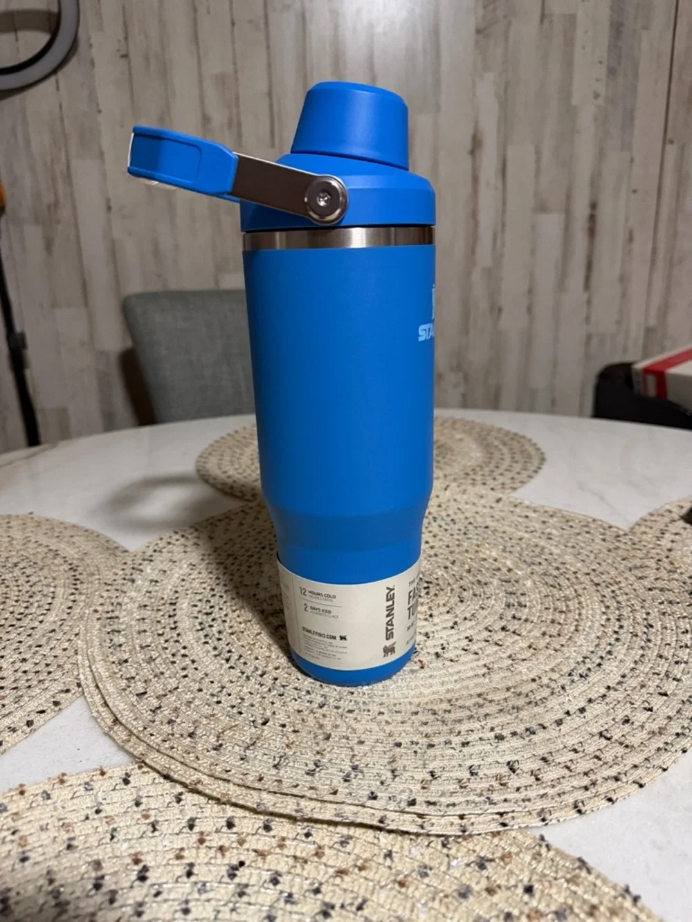 Stanley Blue Fast Flow Tumbler 30oz - Picture 2 of 4